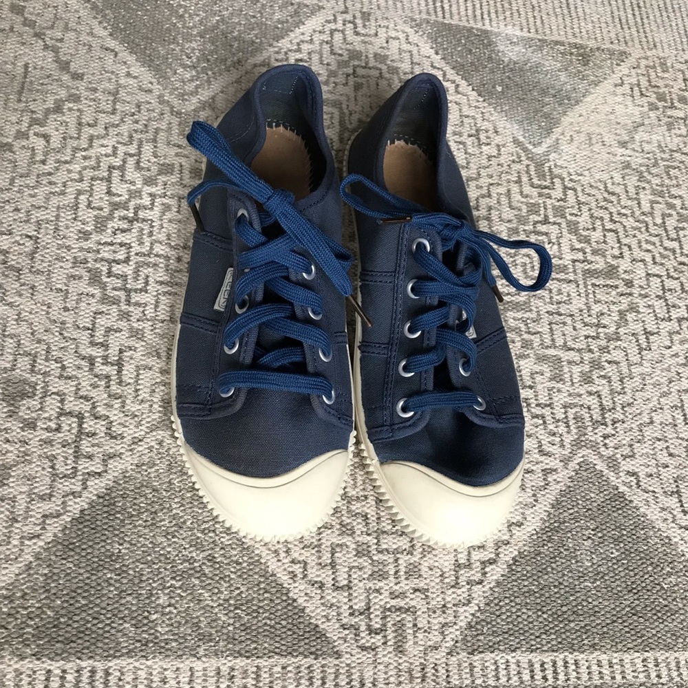 Woman’s keen shoe